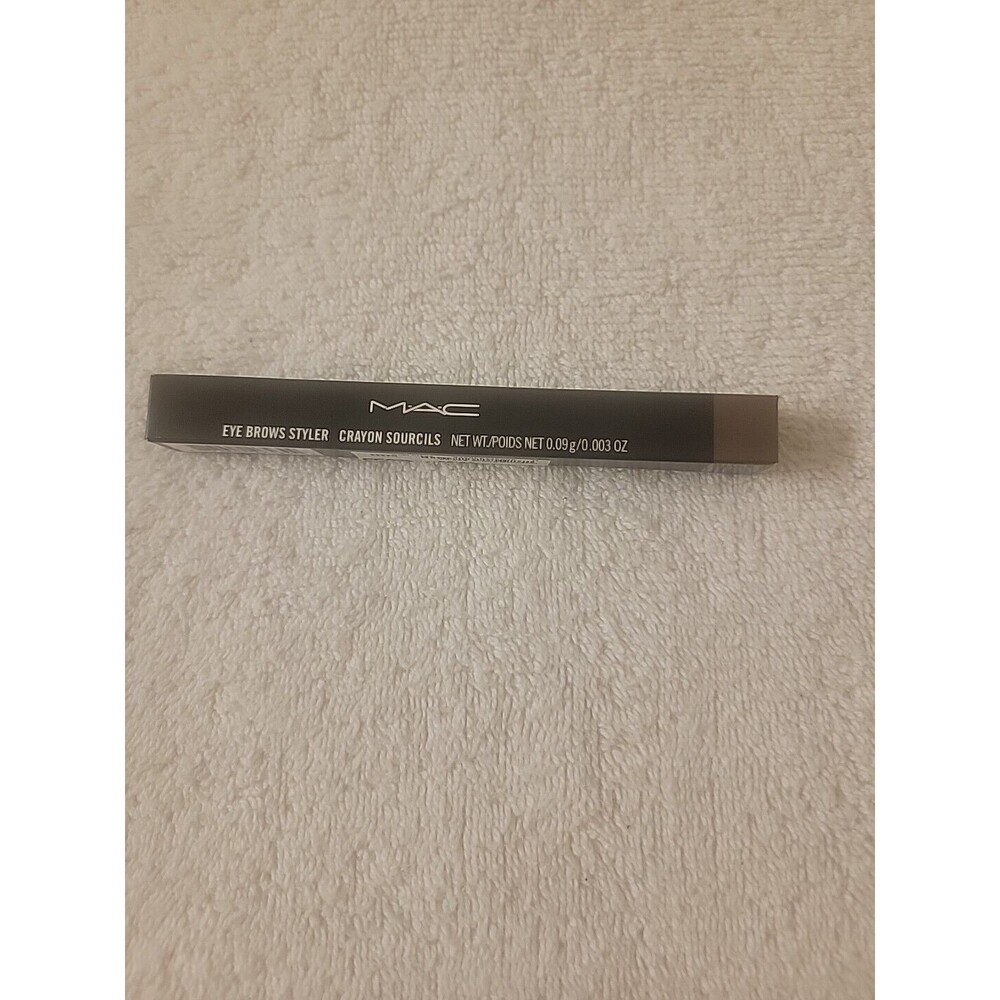MAC Crayon Sourcils Eye Brow Styler *LINGERING* / 0.003 oz / New in box